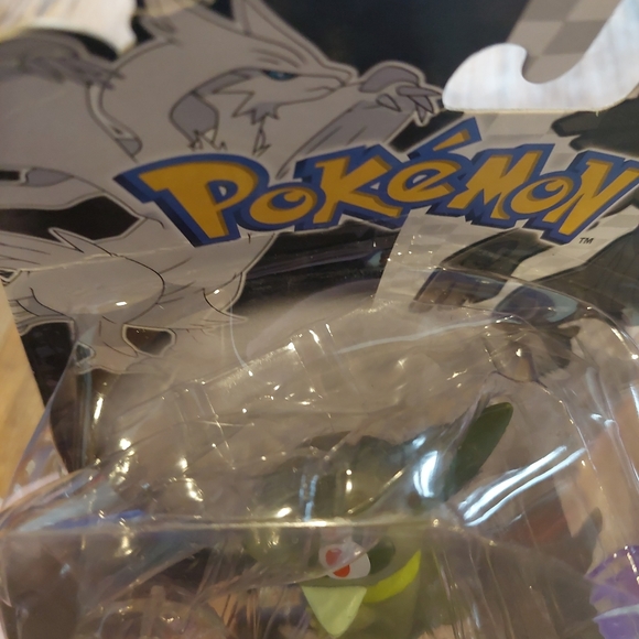 Pokemon Axew Toy Figurine NIB 2011 Jakks Pacific - Picture 6 of 8
